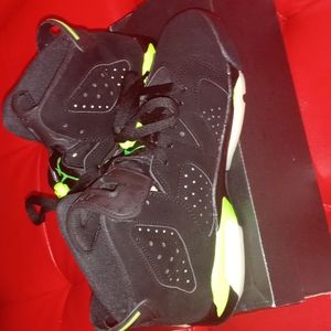 Jordan electric green 6s🌟